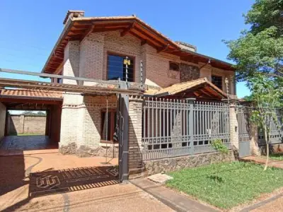 House for Sale in Villa Bancaria, Ciudad del Este