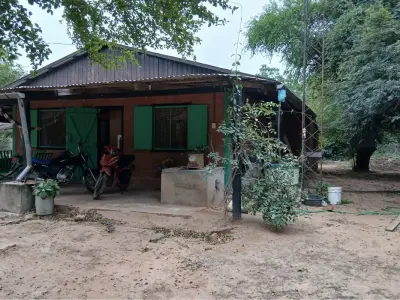 Casa en venta en Villa Choferes, Neuland