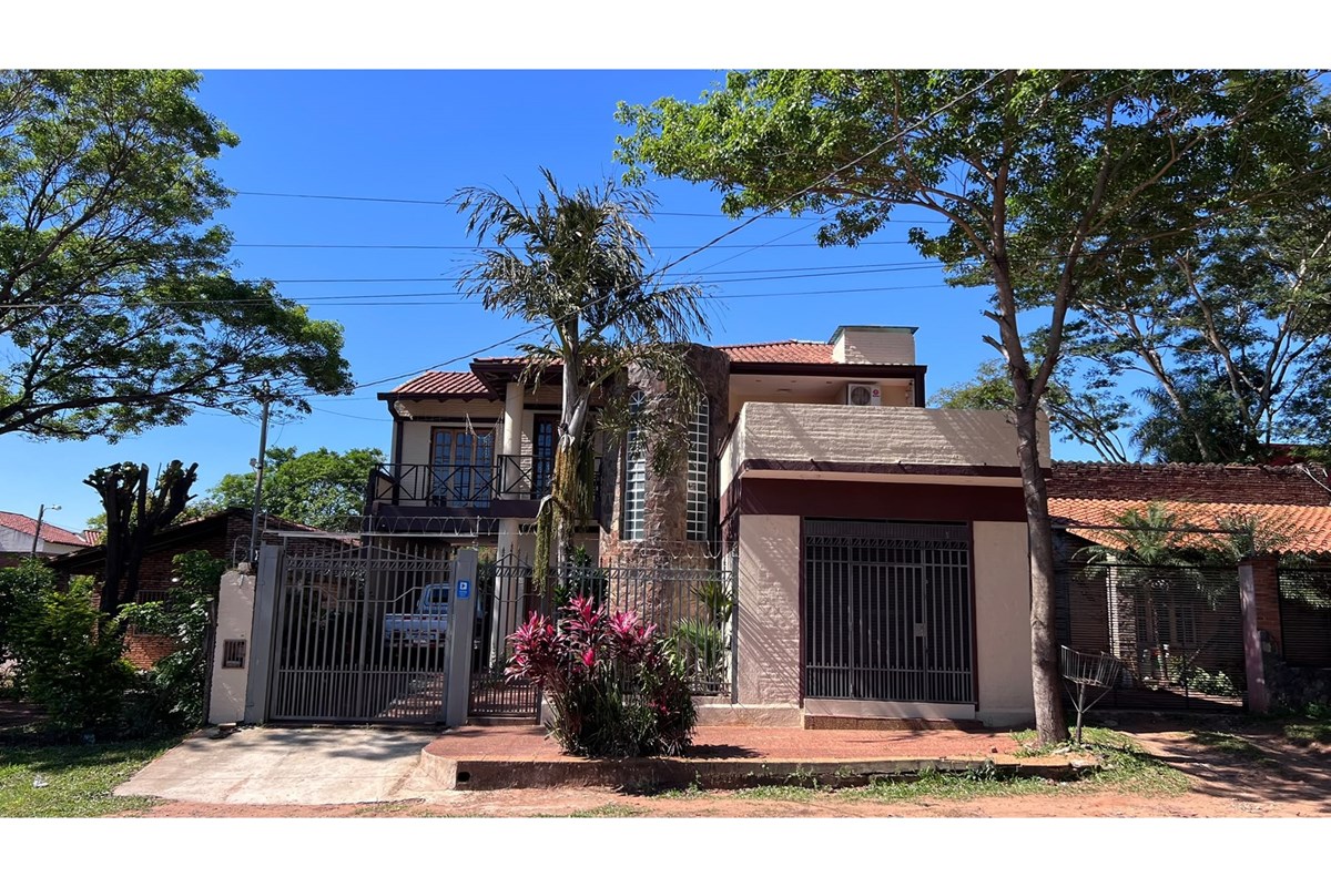 Casa en venta en Villa Elisa, barrio Gloria María