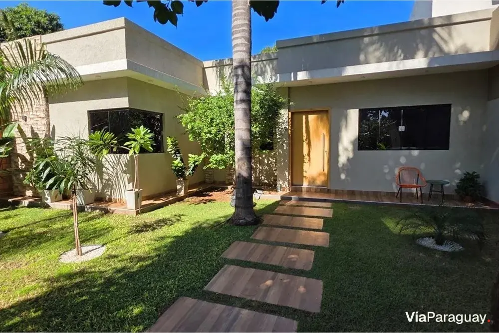 Casa à venda em Villa Elisa, Central
