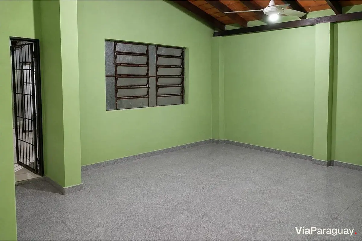 Casa en venta en Villa Elisa con 6 dormitorios