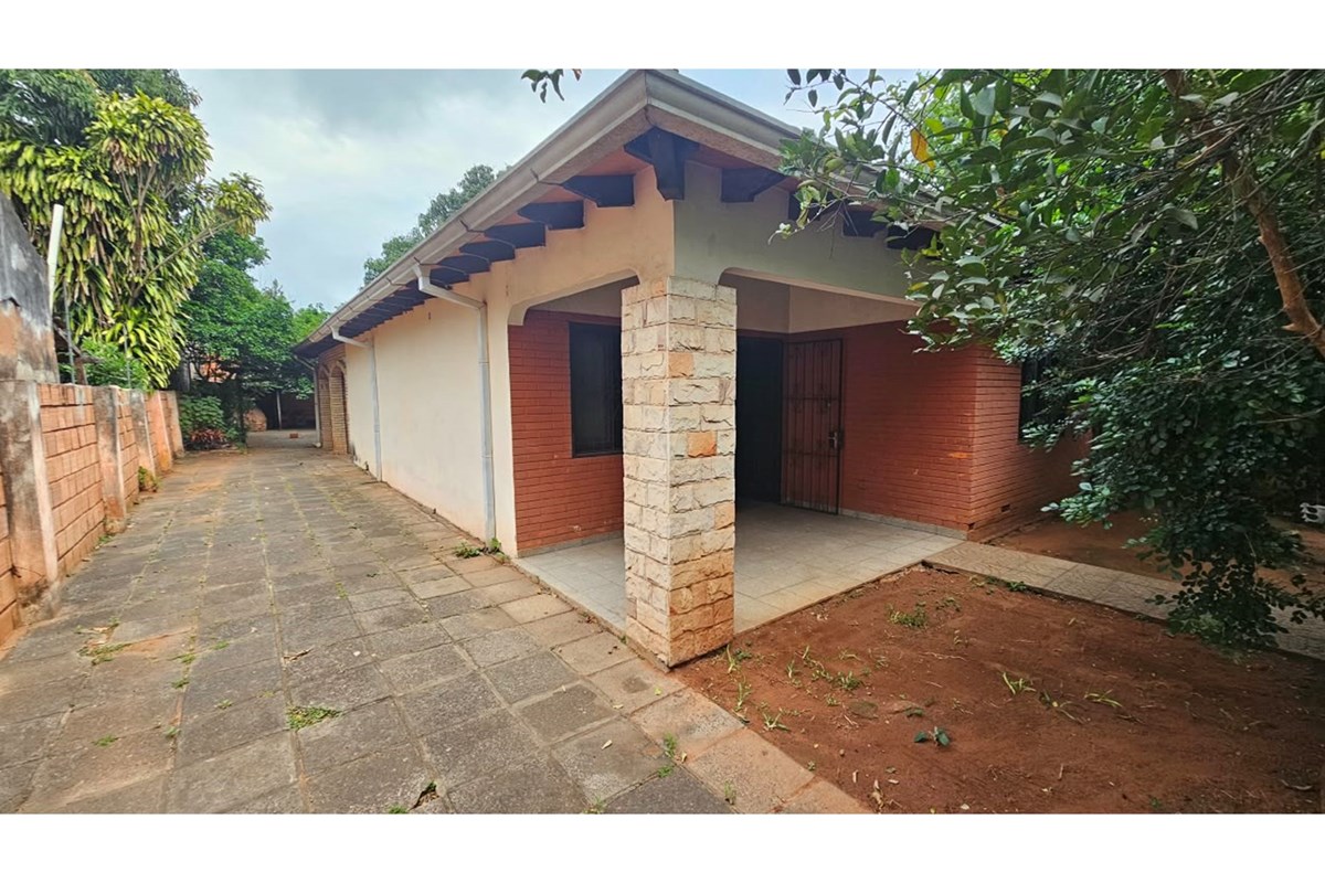 Casa en venta en Villa Elisa, zona Acceso Sur
