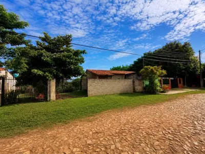 Casa à venda em Villa Madrid, Limpio