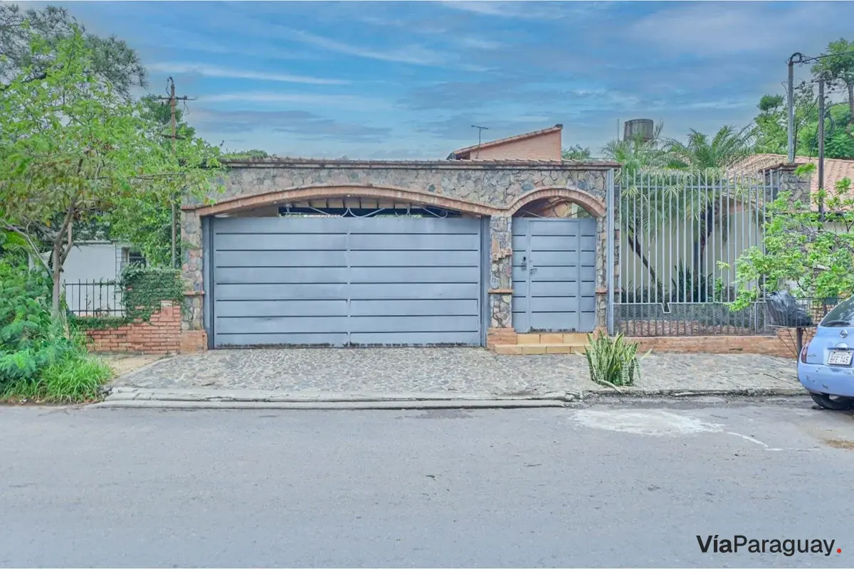 Casa en venta en Villa Morra, Asunción