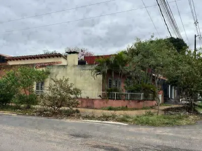 Casa à venda em Vista Alegre, Assunção