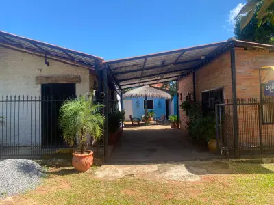 Casa à venda em Yaguareté Corá, Luque