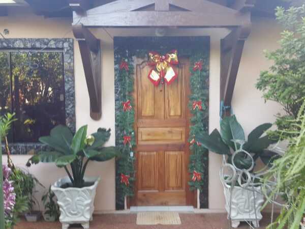 Casa à Venda em Yaguarón, Paraguarí – Ambiente Natural