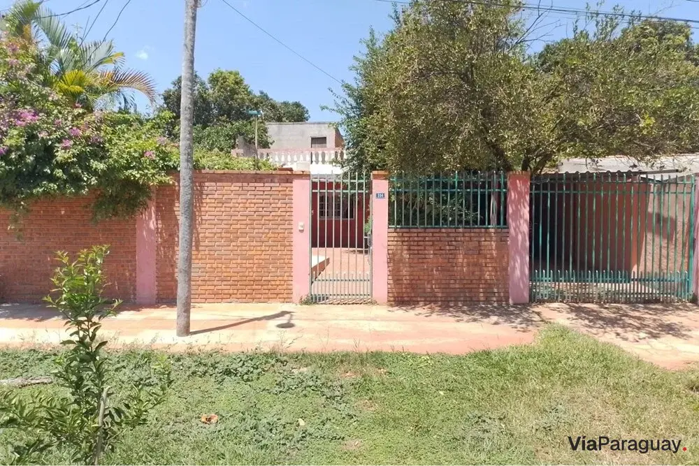 Casa à venda em Ypané, bairro 8 de diciembre