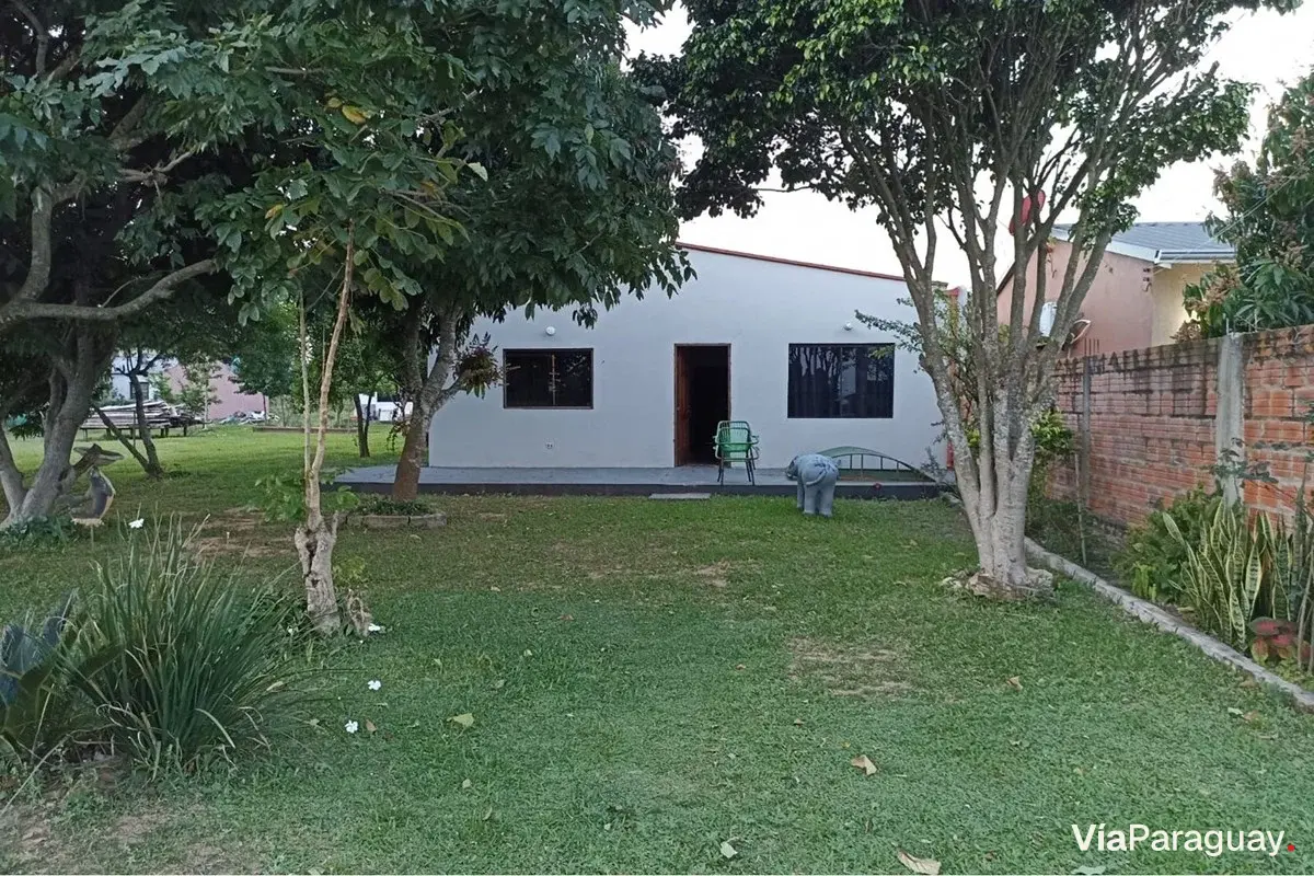 Casa à venda em Ypané, bairro María Auxiliadora
