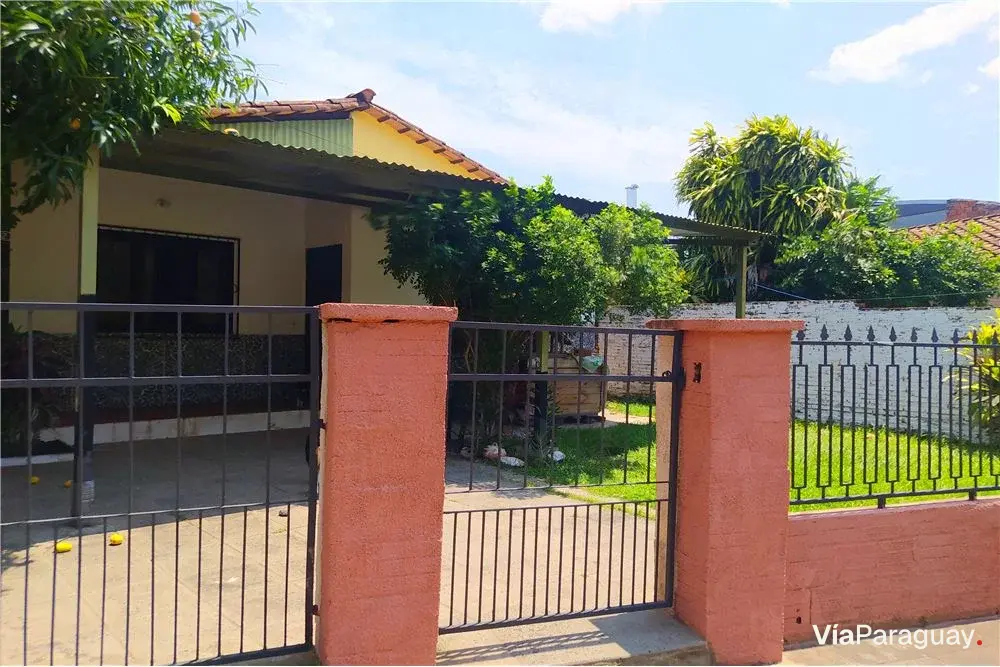 House for sale in Ytay, Asunción