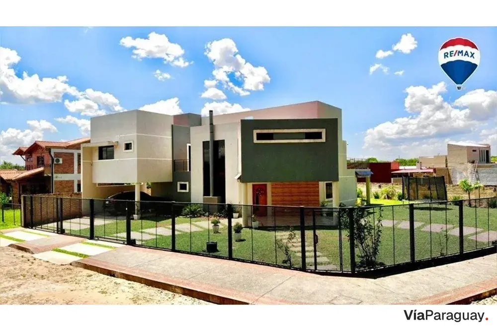 Casa à venda no Ytororó Country Club, Ypané