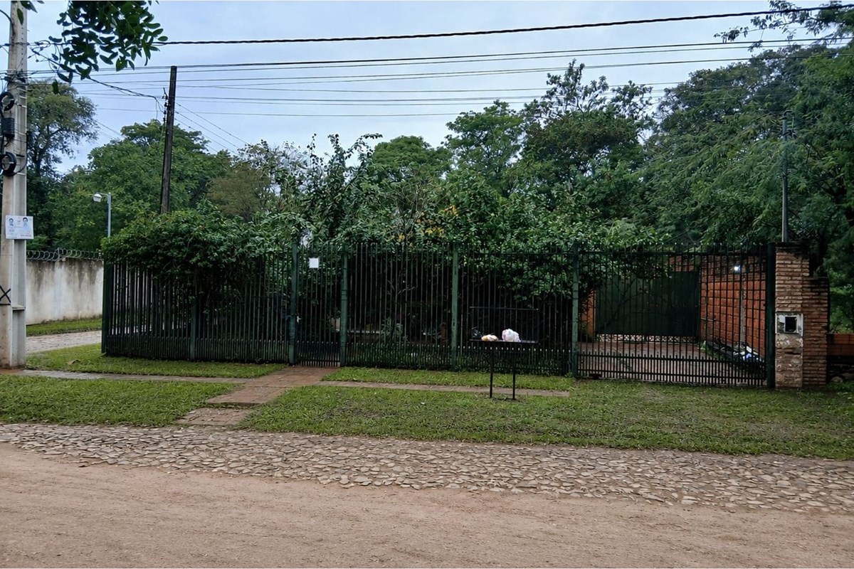 Casa à venda em Zárate Isla, Luque