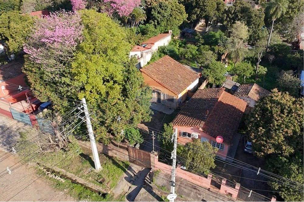 Casa à venda em Zeballos Cué, Asunción