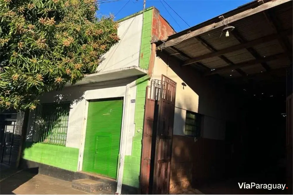 Casa à venda na região central de Encarnación