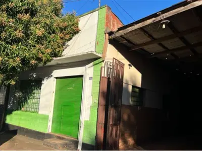 Casa à venda na região central de Encarnación