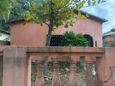 Casa en venta para refaccionar en Barrio Palma, Ypacaraí