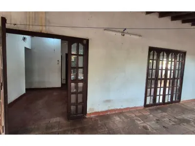 Casa en venta para refaccionar o demoler en Domingo Savio