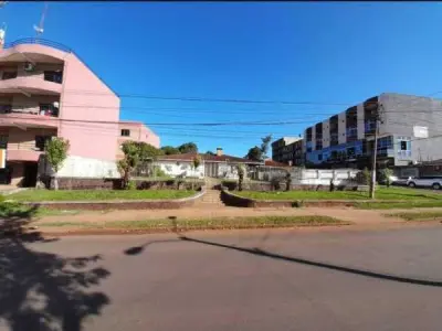Casa en venta sobre Avenida San José, Ciudad del Este 1