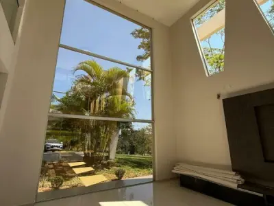 House for Sale on Golf Course at Paraná Country Club, Hernandarias