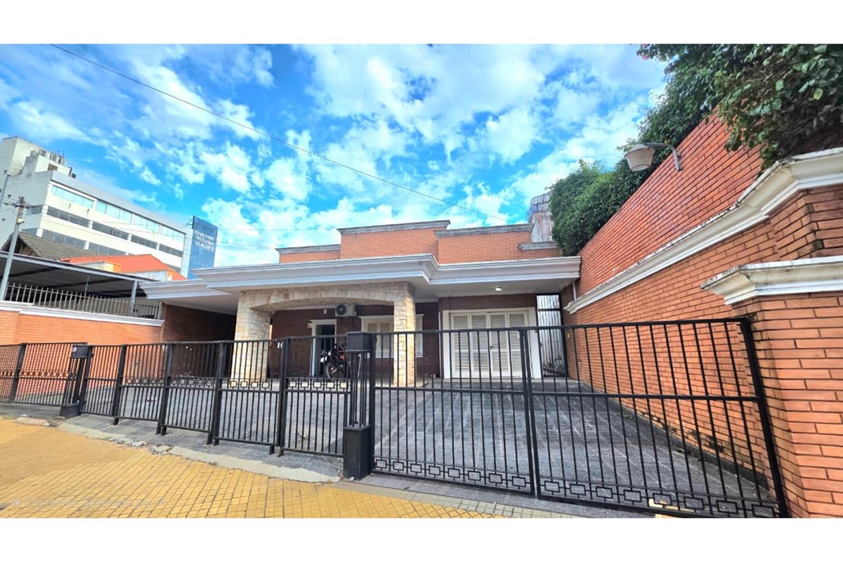 Casa à venda e para alugar no Barrio Las Mercedes