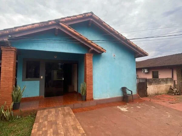 Large house for temporary rental in San Isidro, Encarnación