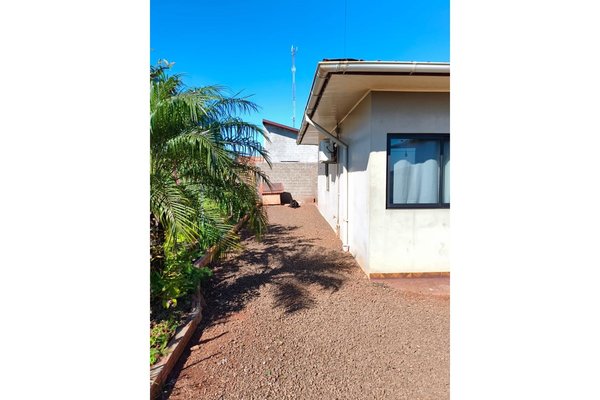 Casa moderna à venda em Doctor Raúl Peña, Alto Paraná