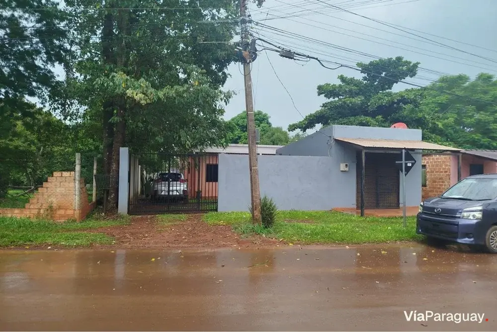 Modern house for sale in Santa Ana, Ciudad del Este