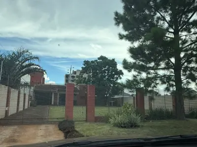 Casa moderna à venda em Santa Rita, Alto Paraná