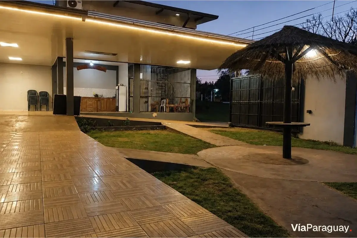 Casa de campo mobiliada à venda em Km 10 Acaray, Ciudad del Este