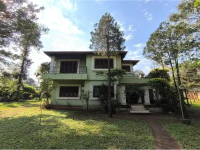 Casa com 12 apartamentos à venda em Encarnación