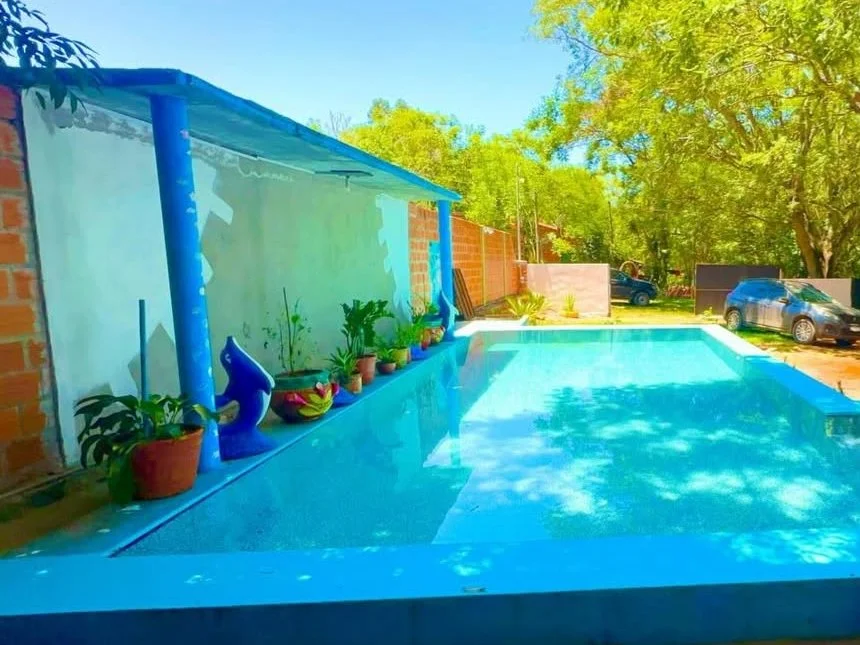 Casa de Campo com Piscina em Yukyry, Luque