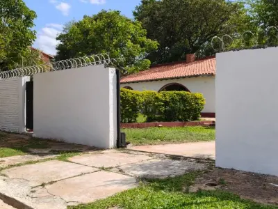 Casa quinta en alquiler en Valle Apua, Lambaré