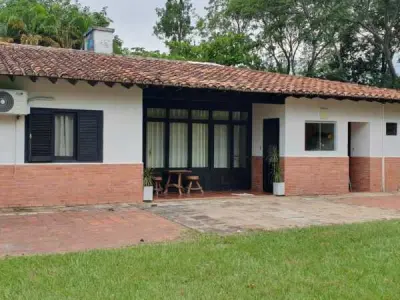 Casa de campo para aluguel temporário em San Bernardino, Cordillera
