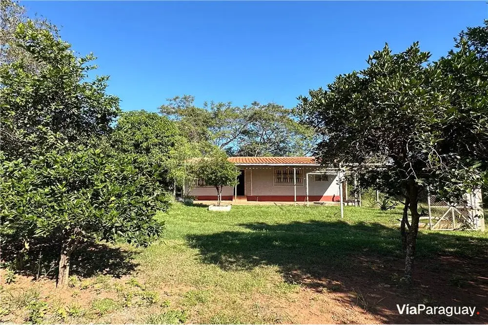 Country house for sale in Caacupé, Cordillera