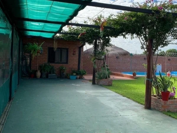 Casa de campo à venda em Guazú Corá, Villeta