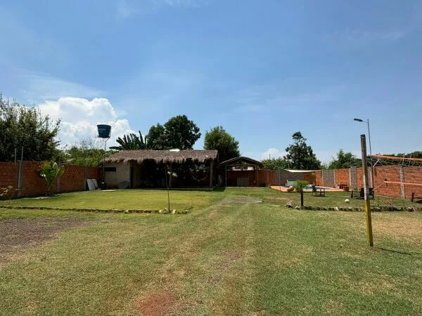 Country house for sale at Km 9 Acaray, Ciudad del Este