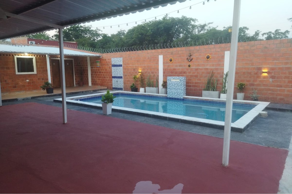 Casa quinta à venda em Ñemby, Central