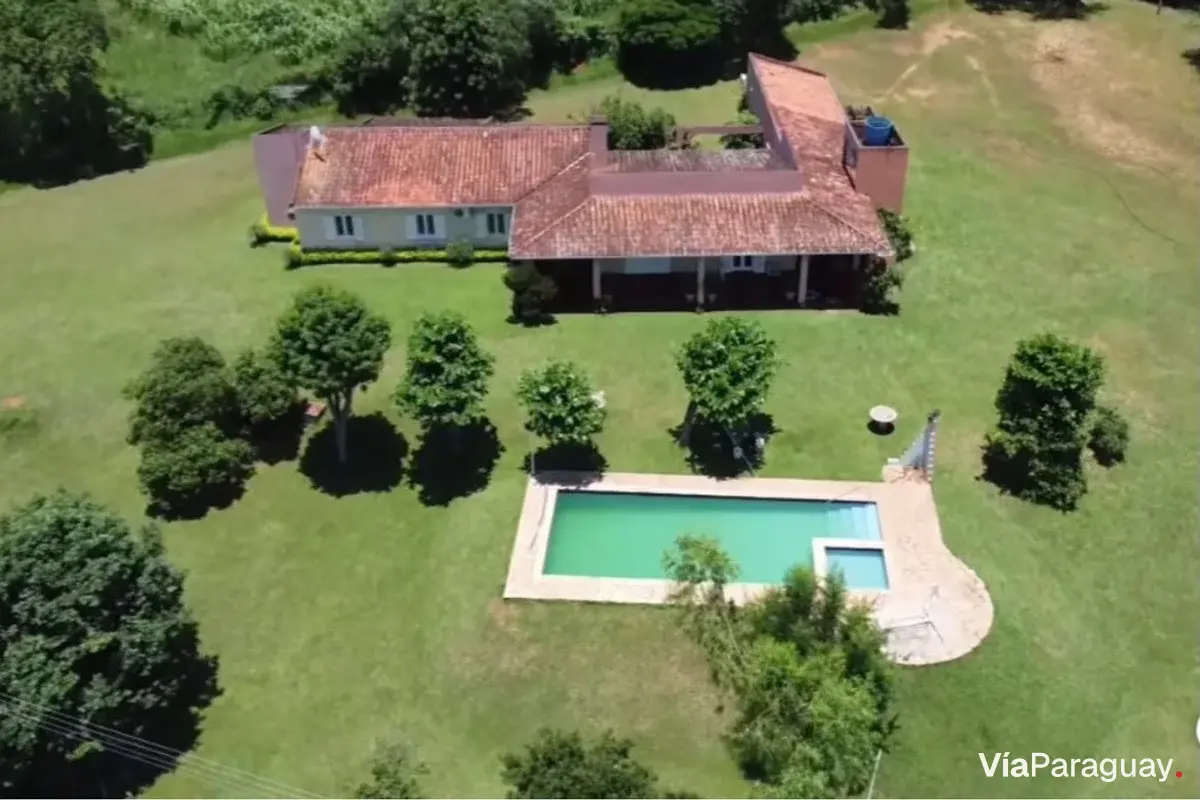 Country house for sale in Quiindy, Valle Apu'a