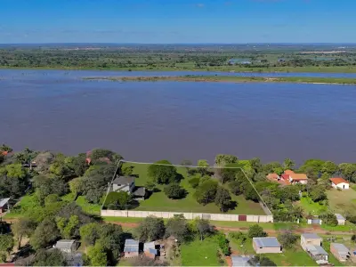 Casa quinta en venta sobre el Río Paraguay en Remansito