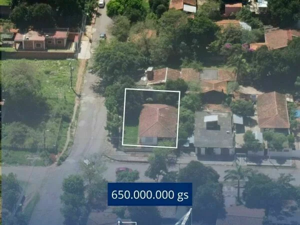 Casa reformada à venda em Villa Anita, Ñemby