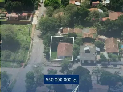 Casa reformada à venda em Villa Anita, Ñemby