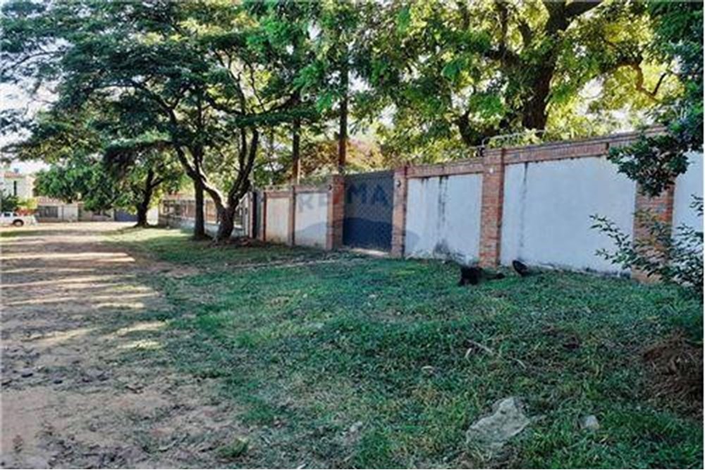 Casa residencial-comercial en venta en San Lorenzo