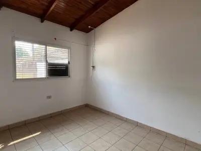 Casa tipo duplex à venda em Cambyretá, Itapúa