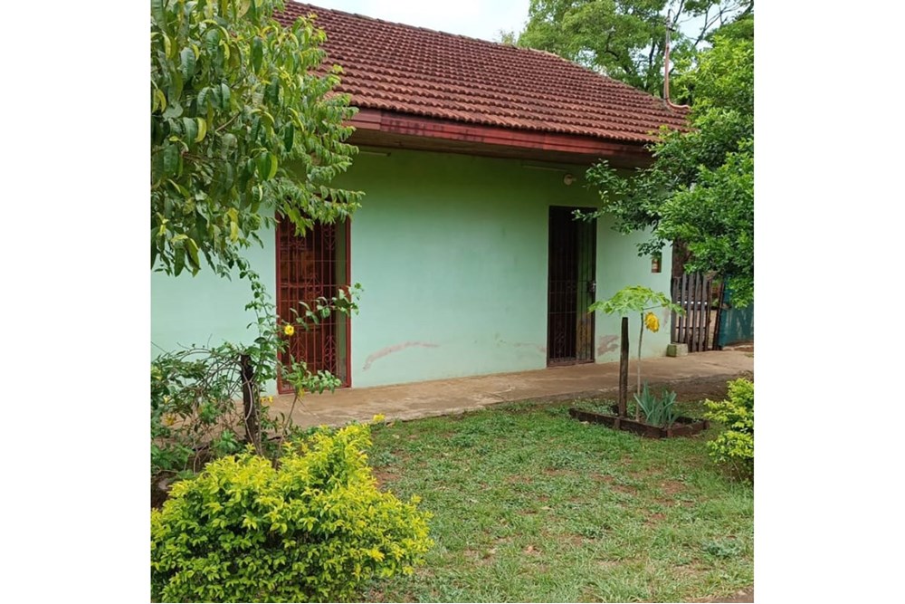 Casa e espaço comercial à venda em Coronel Bogado, Itapúa