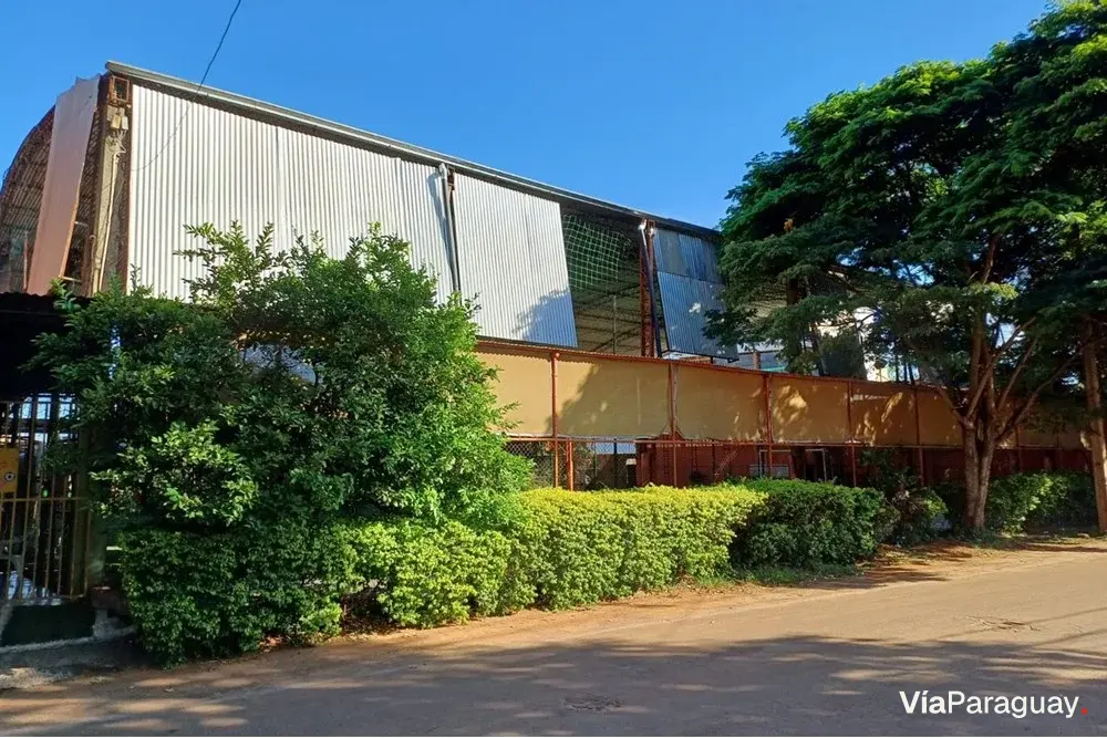 Centro esportivo à venda em Ciudad del Este