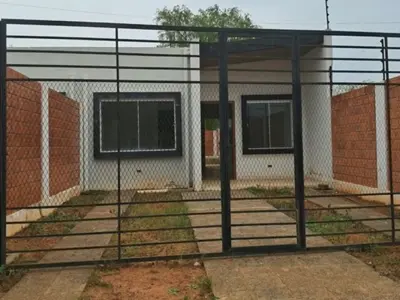 Chalet a estrenar en venta en Luque, Mora Kue