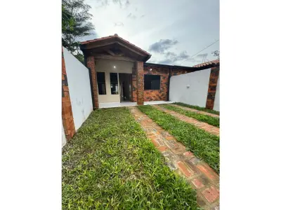 Chalet a estrenar en venta en Ñemby, Caaguazú