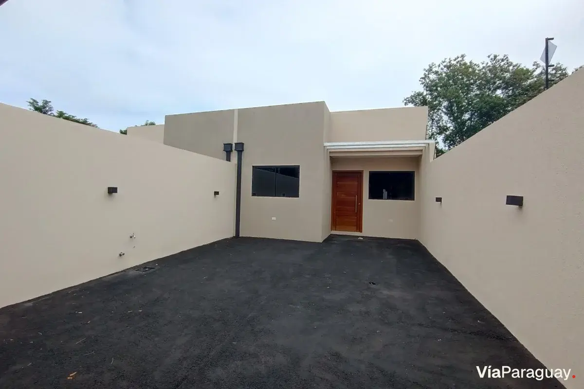 Brand new chalet for sale in Ñemby, Caaguazú