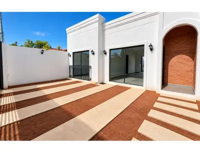 Chalet a estrenar en venta en Yka'a, Luque
