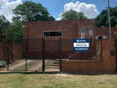 Chalet for Rent in Costa Sosa — Luque, Central
